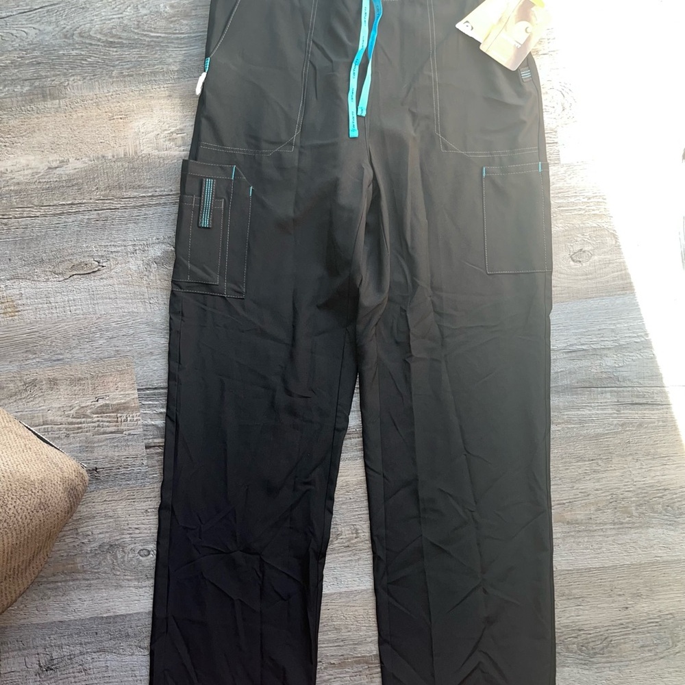 Women’s Carhartt Black with Teal Accents Scrubs (Pants Only) NWT Size M